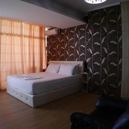 Espana Aparthotel Shkallnur Exterior foto
