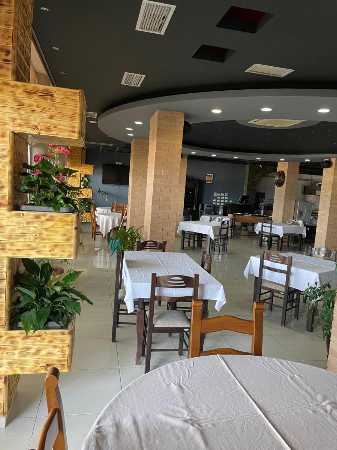 Espana Aparthotel Shkallnur Exterior foto